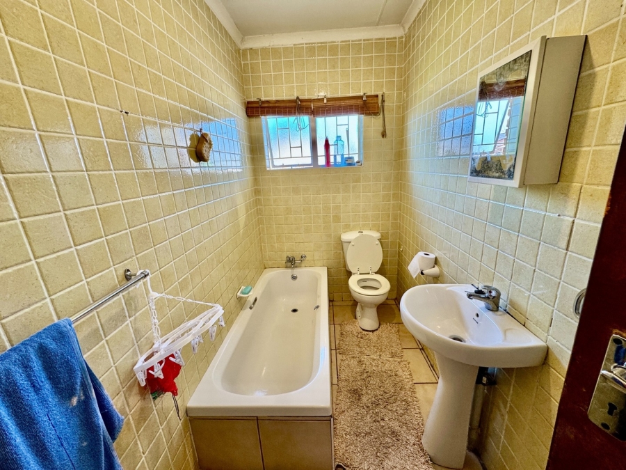 3 Bedroom Property for Sale in Potchefstroom North West